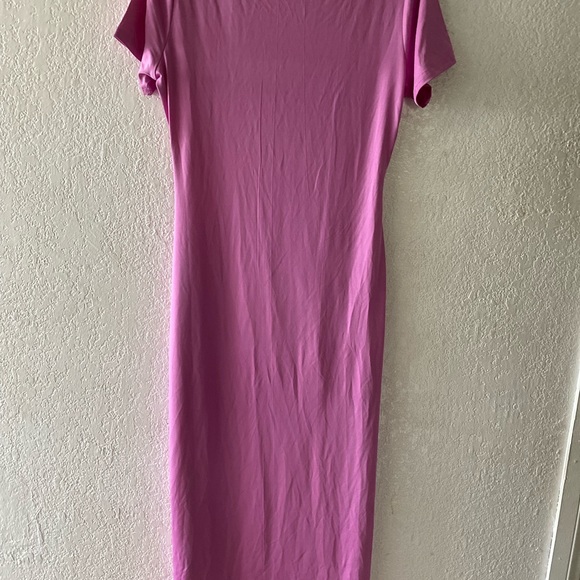 Solid Ruched Split Dress - Picture 4 of 5